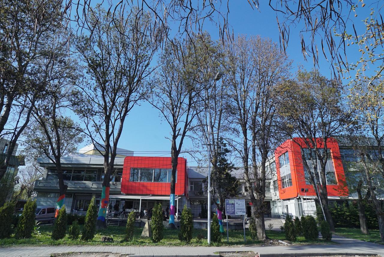Hostel Log Inn Skopje Exteriér fotografie
