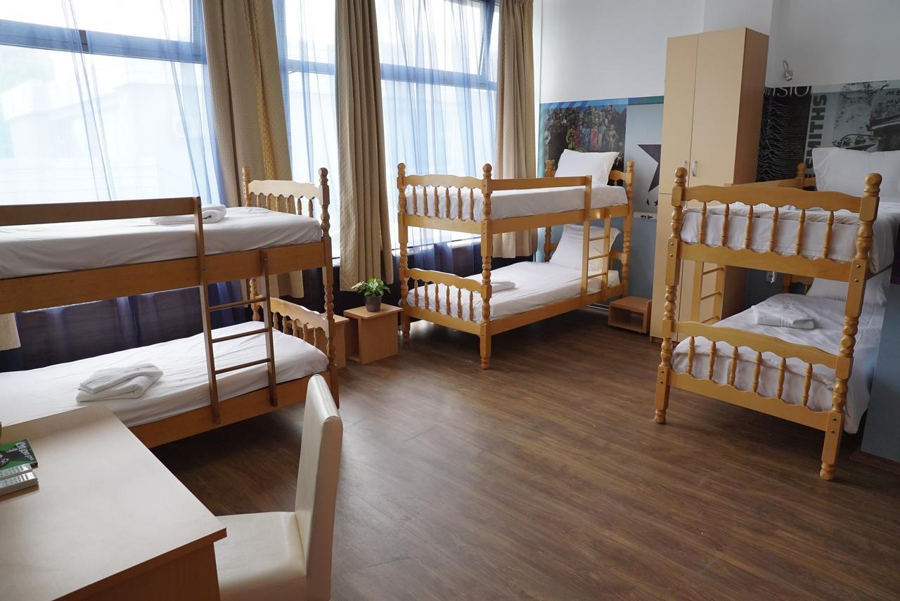 Hostel Log Inn Skopje Exteriér fotografie